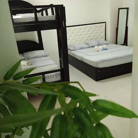 N&J Lopez Lodging House Пасай Номер фото